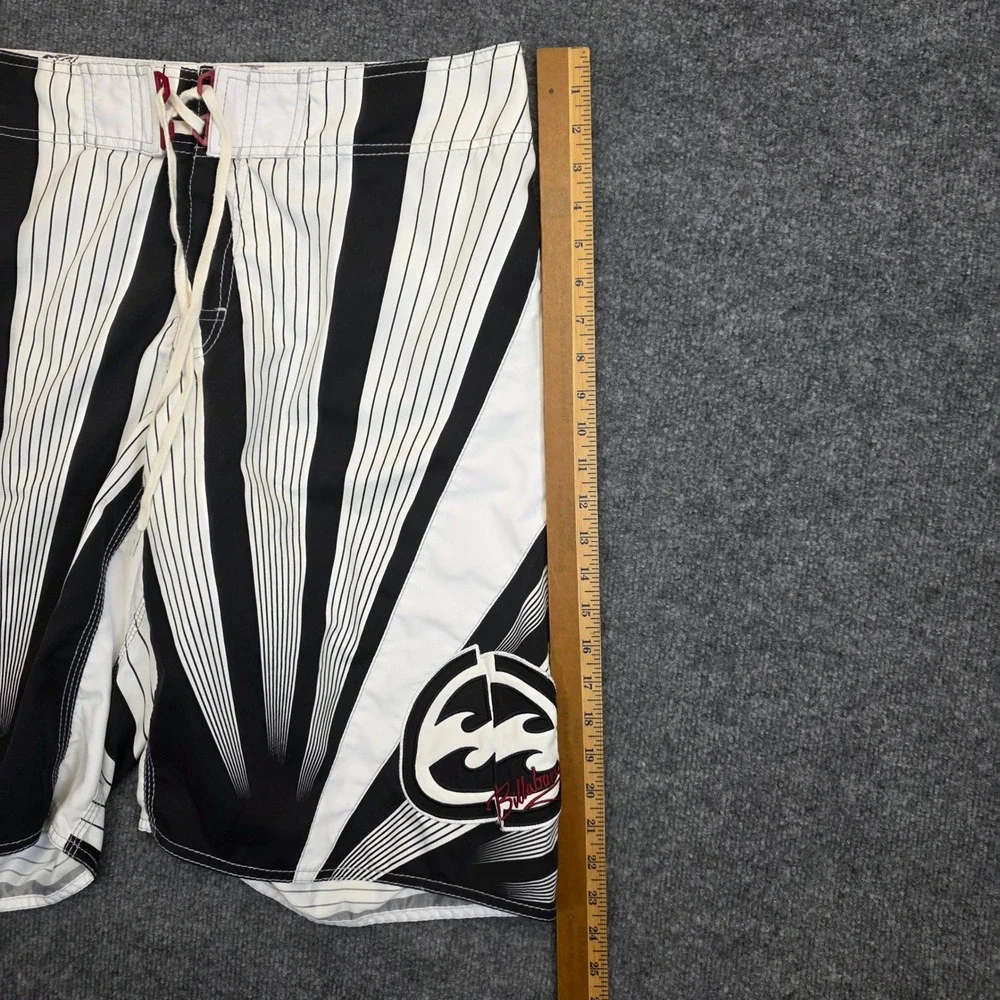 Vintage Billabong Andy Irons Rising Sun Pro Board Shorts Sz 36 White Black Surf